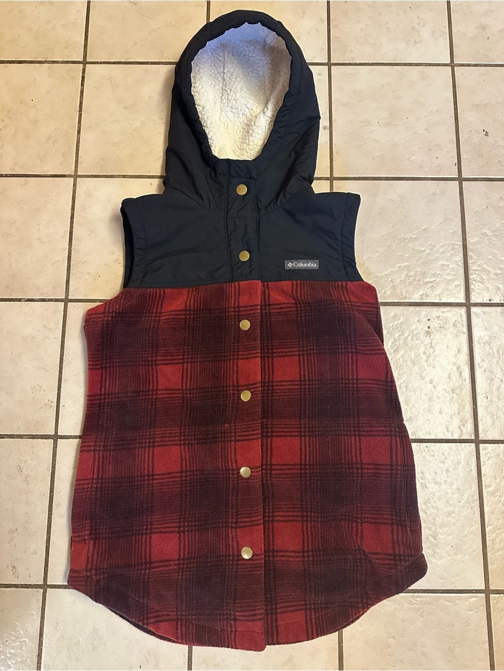 Columbia Red & Black Buffalo Plaid Snap Button Hooded Vest Women’s M Sherpa Hood